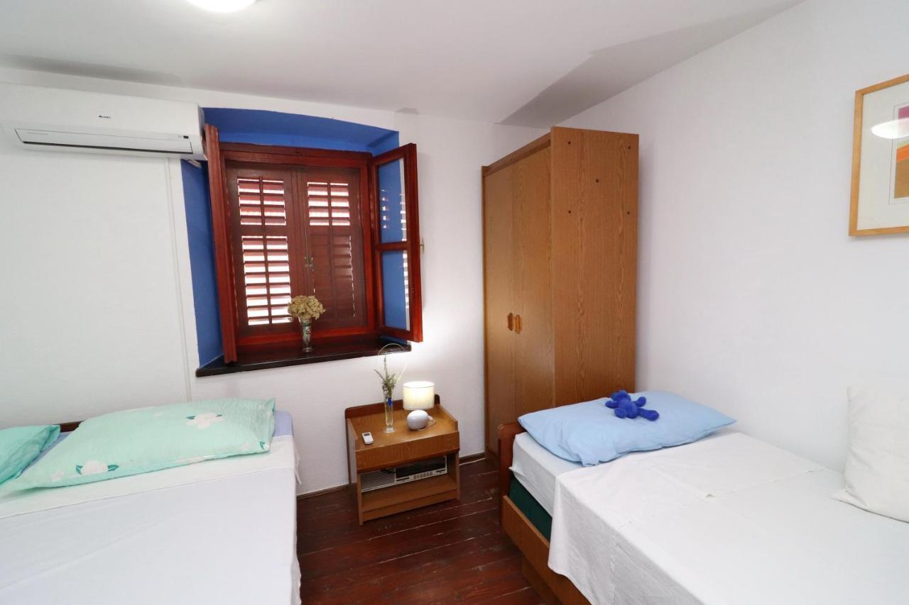 Fancy Apartments Marco Vela Luka Extérieur photo